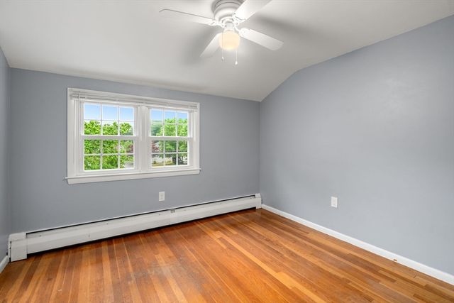 10 Locust Street, Burlington, MA 01803