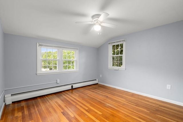 10 Locust Street, Burlington, MA 01803