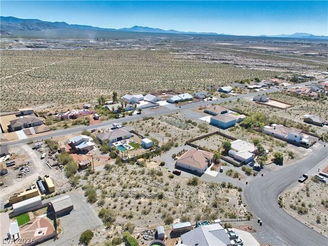 3880 Peschutes Street, Pahrump, NV 89048