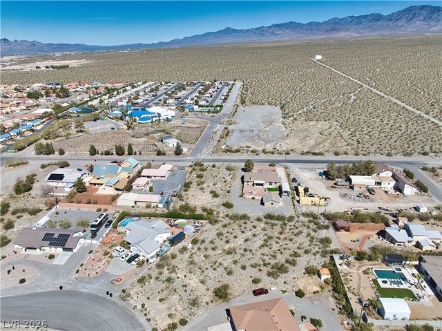 3880 Peschutes Street, Pahrump, NV 89048