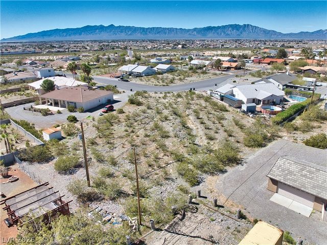 3880 Peschutes Street, Pahrump, NV 89048