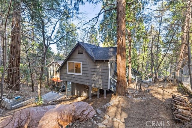 23825 Scenic, Crestline, CA 92325