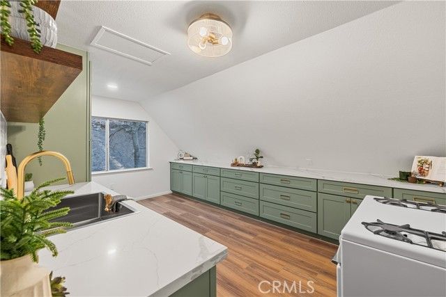 23825 Scenic, Crestline, CA 92325