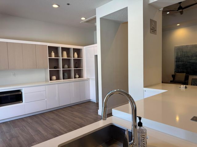 19518 S Whitewater Avenue, Weston, FL 33332