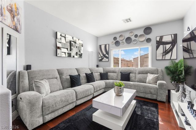 2024 Jesse Scott Street, Las Vegas, NV 89106