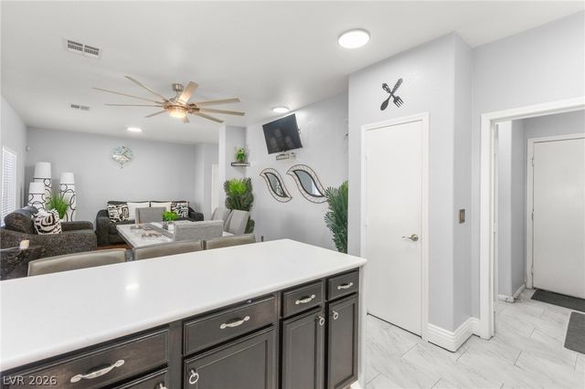 2024 Jesse Scott Street, Las Vegas, NV 89106