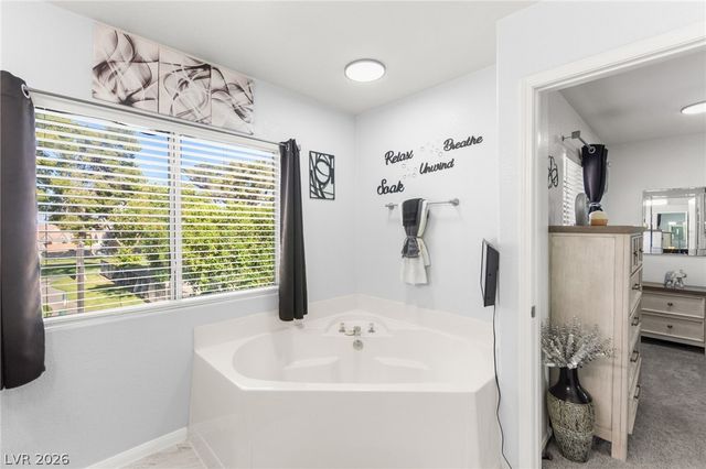 2024 Jesse Scott Street, Las Vegas, NV 89106
