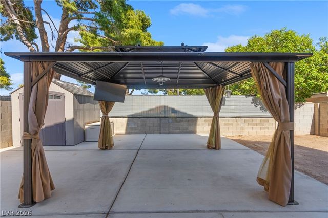 2024 Jesse Scott Street, Las Vegas, NV 89106