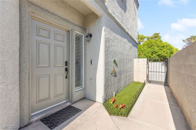 2024 Jesse Scott Street, Las Vegas, NV 89106