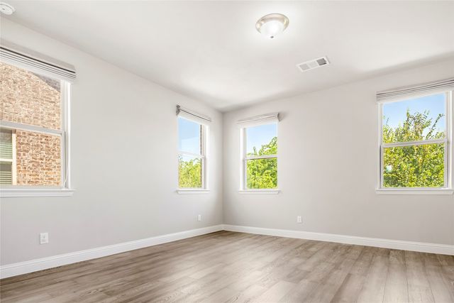 8145 Snapdragon Way, Dallas, TX 75252