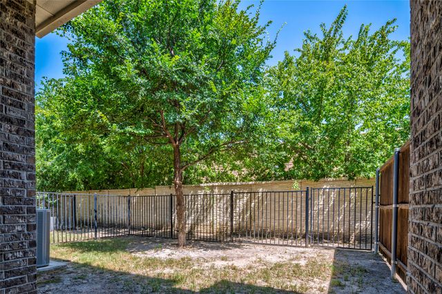8145 Snapdragon Way, Dallas, TX 75252