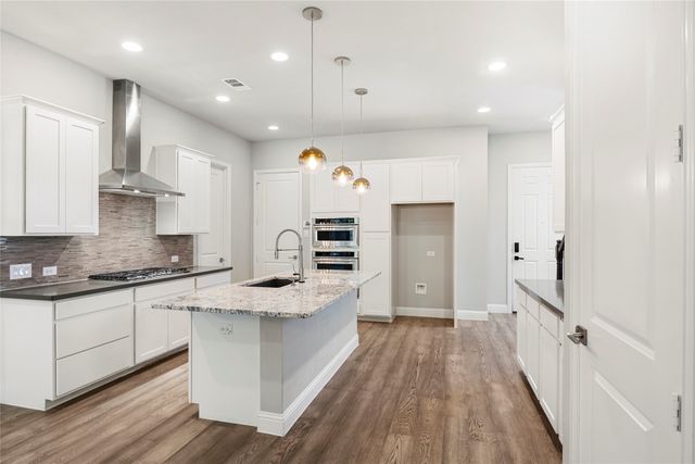 8145 Snapdragon Way, Dallas, TX 75252