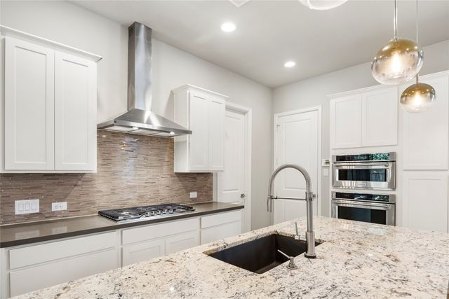 8145 Snapdragon Way, Dallas, TX 75252