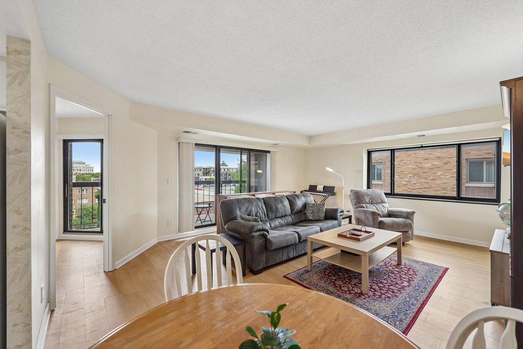 2885 Knox Avenue S 707, Minneapolis, MN 55408 — photo 5