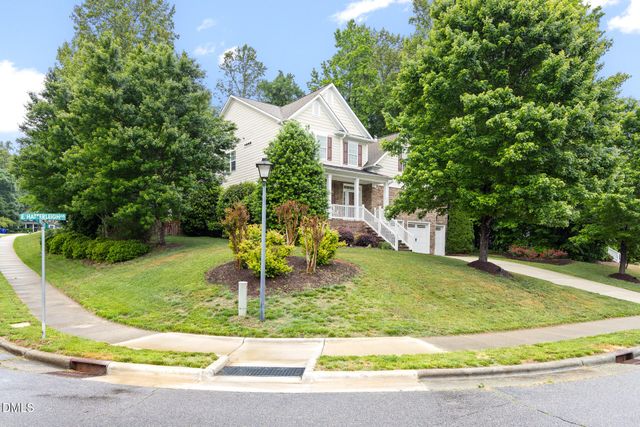 511 E Hatterleigh Avenue, Hillsborough, NC 27278