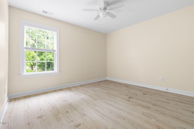 511 E Hatterleigh Avenue, Hillsborough, NC 27278