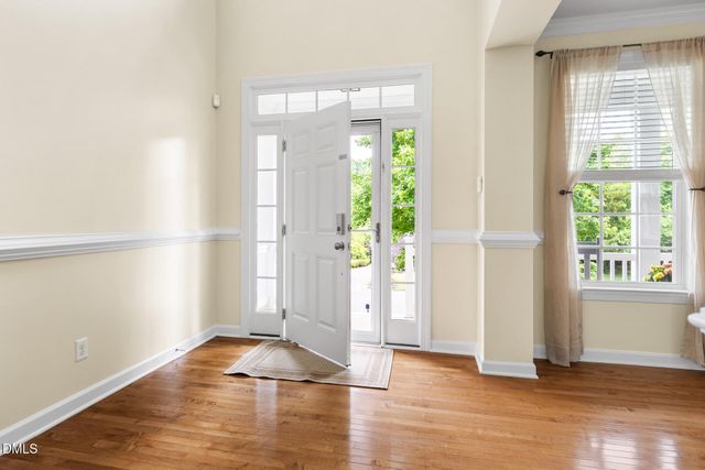 511 E Hatterleigh Avenue, Hillsborough, NC 27278