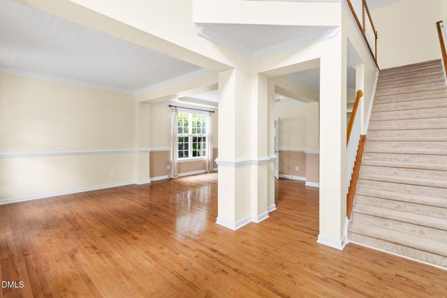 511 E Hatterleigh Avenue, Hillsborough, NC 27278