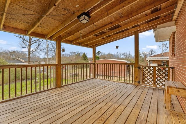 8306 Pine Ridge Road, Ooltewah, TN 37363