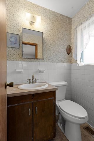 8306 Pine Ridge Road, Ooltewah, TN 37363