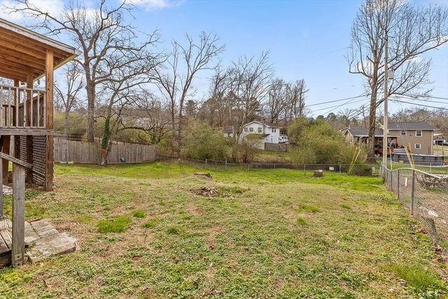 8306 Pine Ridge Road, Ooltewah, TN 37363