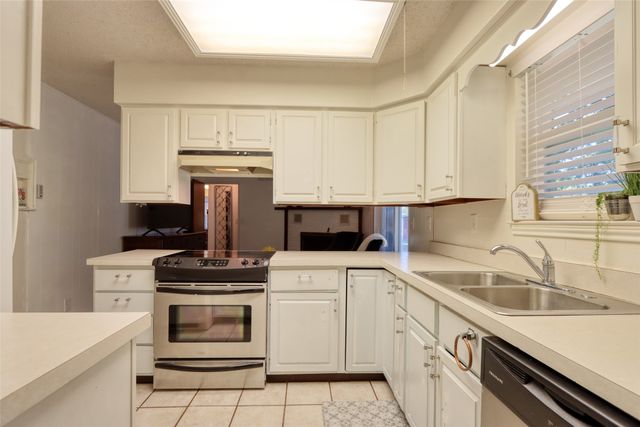 1204 Honeysuckle Drive, Keene, TX 76059