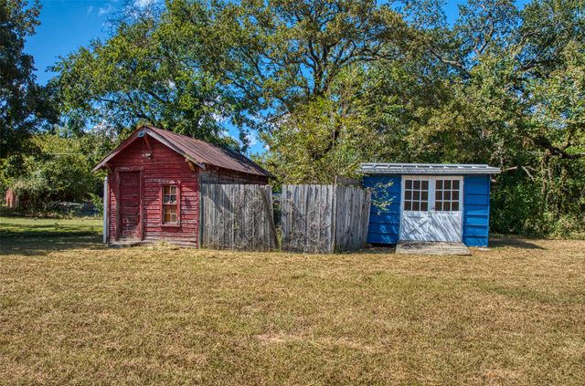 1204 Honeysuckle Drive, Keene, TX 76059