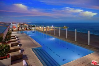 1221 W OCEAN Avenue 203, Santa Monica, CA 90401