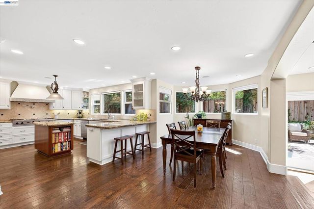 4576 Del Valle Pkwy, Pleasanton, CA 94566