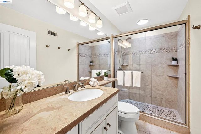 4576 Del Valle Pkwy, Pleasanton, CA 94566