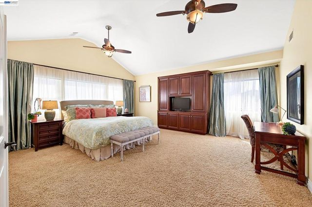 4576 Del Valle Pkwy, Pleasanton, CA 94566