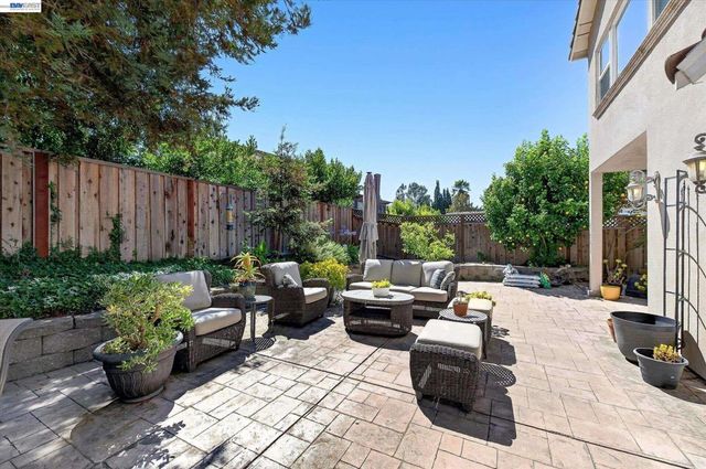 4576 Del Valle Pkwy, Pleasanton, CA 94566