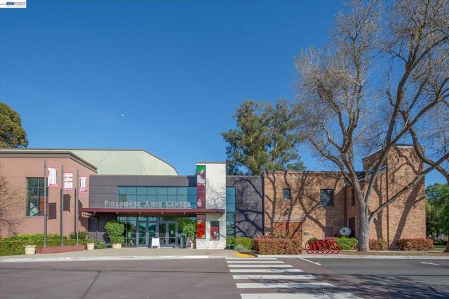 4576 Del Valle Pkwy, Pleasanton, CA 94566