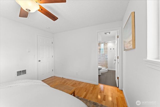 9210 166th Place NE, Redmond, WA 98052