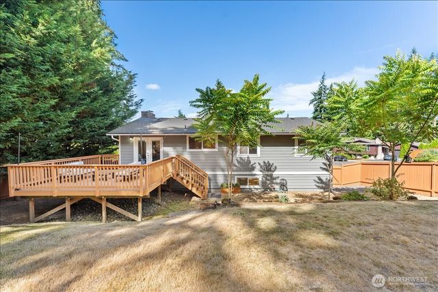 9210 166th Place NE, Redmond, WA 98052