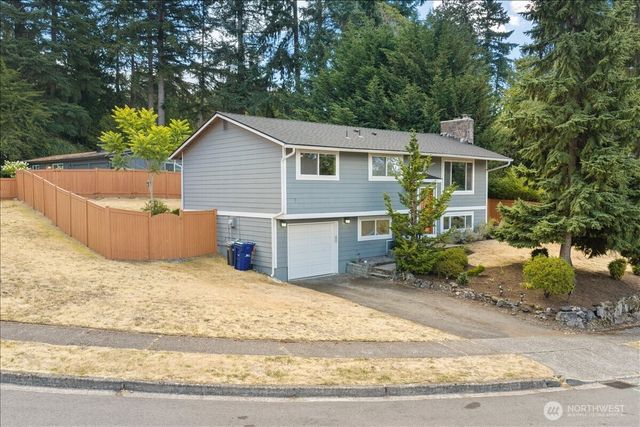9210 166th Place NE, Redmond, WA 98052