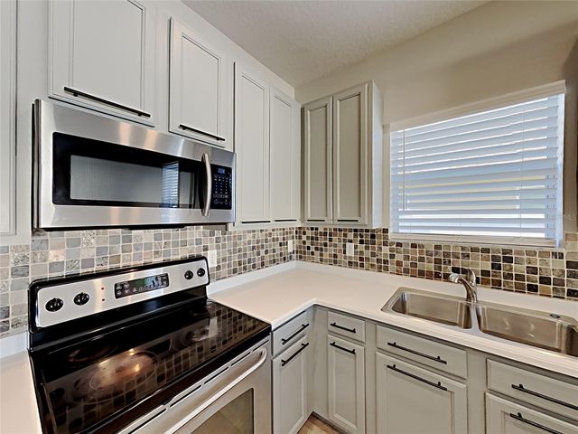 4020 LANGDRUM DRIVE, Wesley Chapel, FL 33543