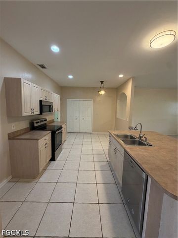 721 Milwaukee BLVD, Lehigh Acres, FL 33974