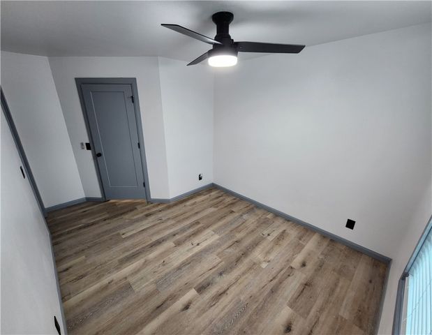 9 Holly Drive B, Bentonville, AR 72712