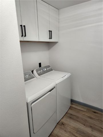 9 Holly Drive B, Bentonville, AR 72712