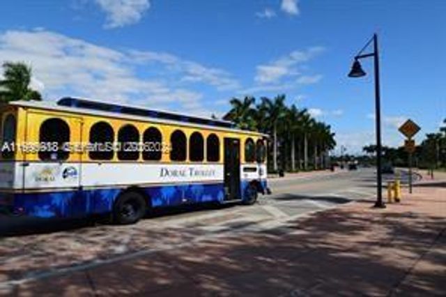 8375 NW 51st Ter 1, Doral, FL 33166