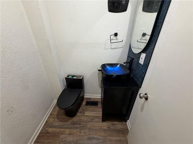 2611 Garfield Avenue, Kansas City, MO 64127