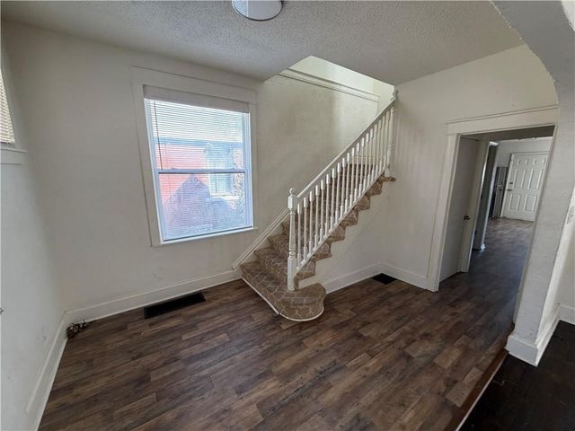 2611 Garfield Avenue, Kansas City, MO 64127