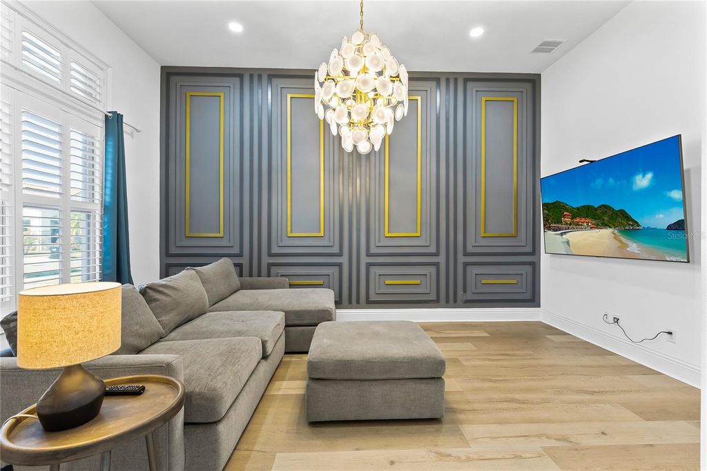 Image 9 of property listing at 13337 ALDERLEY DRIVE, Orlando, FL 32832