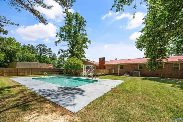 9623 Highway 431 South, Owens Cross Roads, AL 35763