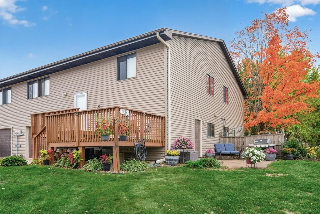 9919 Cord Street NE, Blaine, MN 55014 — photo 2