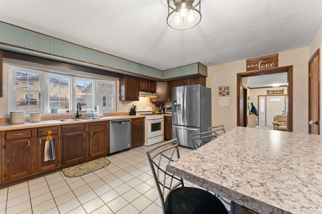 455 N Nichols Street, Lowell, IN 46356