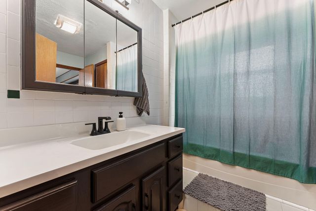 455 N Nichols Street, Lowell, IN 46356