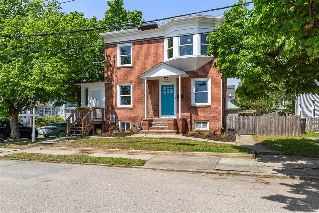 53 Edgewood Avenue, Cranston, RI 02905