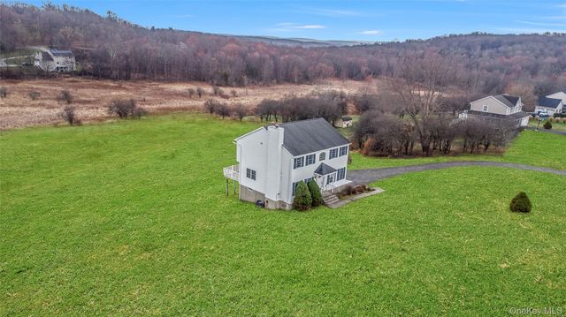 338 Ridge Road, Campbell Hall, NY 10916